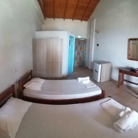 Stoupa Properties Rooms * Stoúpa